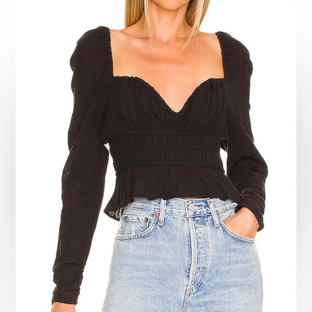 FREE PEOPLE• Women’s “Chloe Top” Size Medium